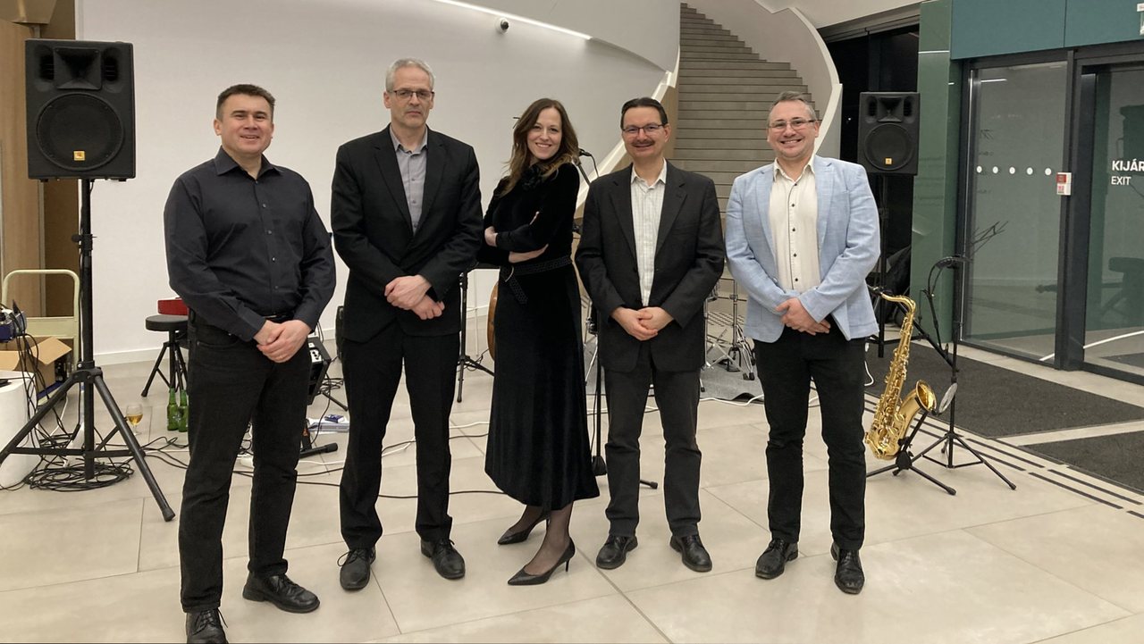 The Jazz in the Shade band — the four musicians and the vocalist at the University of Debrecen