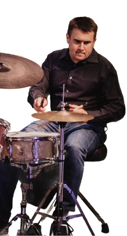 Zoltán Kalmár playing the drums